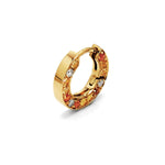 Adamar Jewels VISTOSO Double-Sided Single Huggie in 18K yellow gold with colour sapphire and diamonds