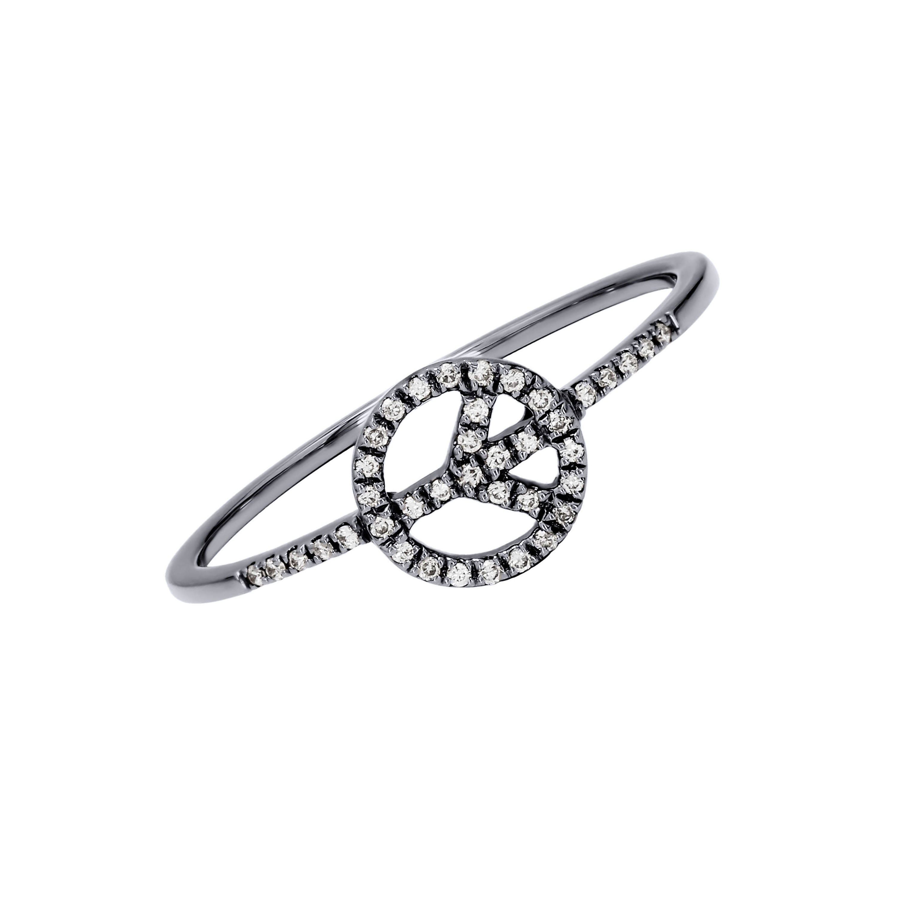 Adamar Jewels Peace Ring in 18K black rhodium set with diamonds